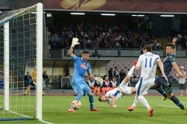 Pronostico Dnipro-Napoli